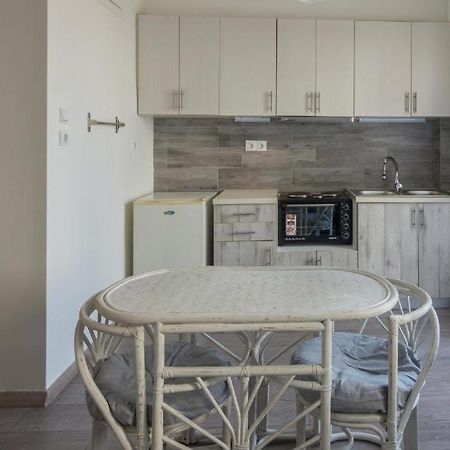 Lovely Studio Apartment For 2 Ppl In Atenas Exterior foto