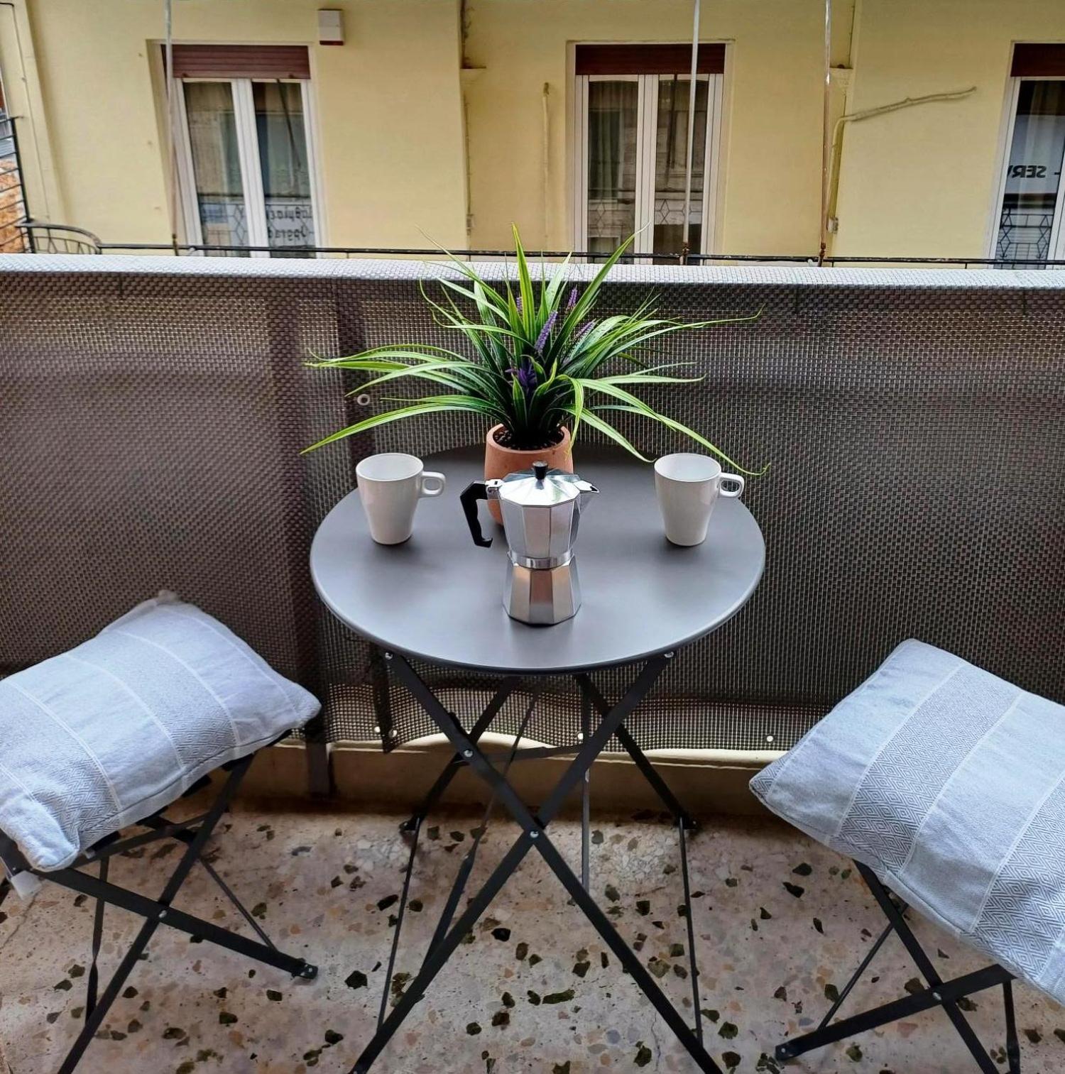 Lovely Studio Apartment For 2 Ppl In Atenas Exterior foto